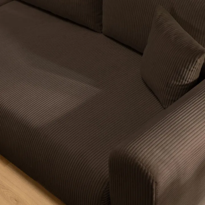 Divano letto angolare reversibile 4 posti 285x188cm con contenitore tessuto velluto a coste marrone scuro Soft